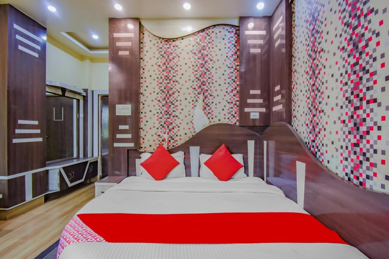 OYO 1851 Hotel Sefali Deluxe Calcutta Extérieur photo
