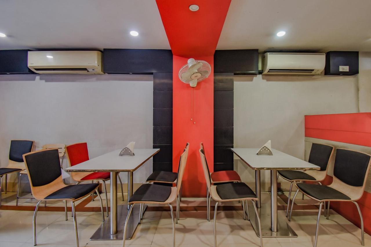 OYO 1851 Hotel Sefali Deluxe Calcutta Extérieur photo